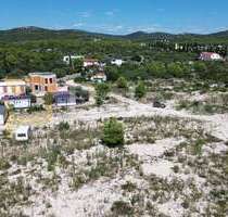 Grundstück zu verkaufen in Pirovac 67.000,00 € 670 m²