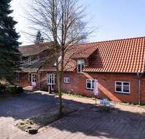 Haus zum Kaufen in Staffhorst 328.000,00 € 200 m²
