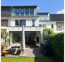 Haus zum Kaufen in Hamburg Lokstedt 790.000,00 € 118 m² - Hamburg / Lokstedt
