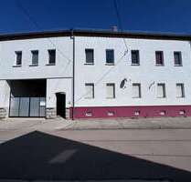 Haus zum Kaufen in Teuchern OT Kössuln 195.000,00 € 256 m²