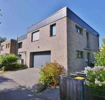Haus zum Kaufen in Haan 1.160.000,00 € 324 m²