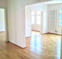 Wohnung zum Mieten in Stuttgart 2.570,00 € 129 m²