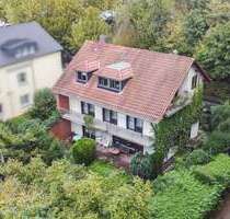 Haus zum Kaufen in Frankfurt am Main 1.100.000,00 € 286 m²