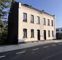 Haus zum Kaufen in Neuss 575.000,00 € 151.21 m²
