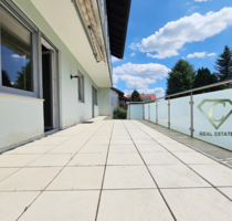 Haus zum Kaufen in Wettstetten 715.000,00 € 228.5 m²