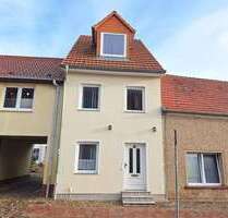 Haus zum Kaufen in Gützkow 98.000,00 € 68.56 m²