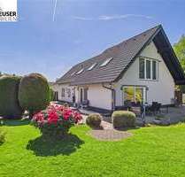 Haus zum Kaufen in Hückeswagen 950.000,00 € 240 m²