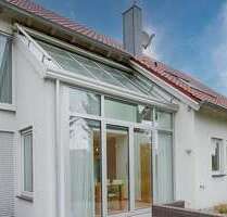 Haus zum Mieten in Reutlingen Sondelfingen 2.800,00 € 247 m² - Reutlingen / Sondelfingen