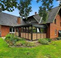 Haus zum Kaufen in Petershagen 300.000,00 € 213.66 m²