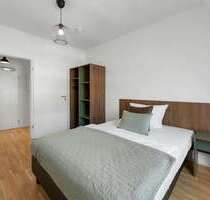 WG-Zimmer in Berlin 880,00 € 14 m²