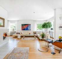 Haus zum Kaufen in Vaterstetten 1.770.000,00 € 264.8 m²