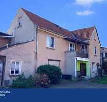 Haus zum Kaufen in Wallhausen 169.000,00 € 160 m²