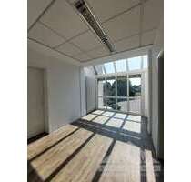 Büro in Frankfurt am Main Niederursel 2.500,00 € 236.16 m² - Frankfurt am Main / Niederursel