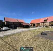 Haus zum Kaufen in Löwenberger Land 450.000,00 € 290 m²