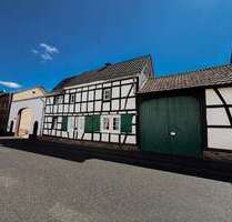 Haus zum Kaufen in Grafschaft 396.000,00 € 116 m²
