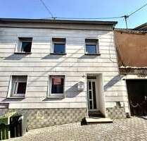 Haus zum Kaufen in Saarbrücken Dudweiler 189.000,00 € 174 m² - Saarbrücken / Dudweiler