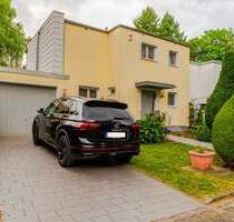 Haus zum Kaufen in Frankfurt am Main Niederursel 1.149.000,00 € 136 m² - Frankfurt am Main / Niederursel
