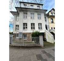 Haus zum Kaufen in Essen Steele 945.000,00 € 284.9 m² - Essen / Steele