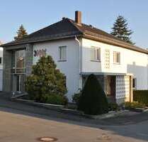 Haus zum Kaufen in Warburg-Menne 360.000,00 € 479 m²