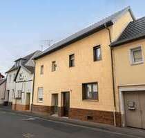 Haus zum Kaufen in Bornheim Roisdorf 235.000,00 € 83.7 m² - Bornheim / Roisdorf