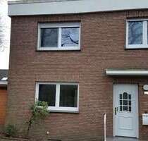 Haus zum Mieten in Duisburg 1.450,00 € 180 m²