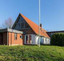 Haus zum Kaufen in Oersberg 340.000,00 € 385.32 m²