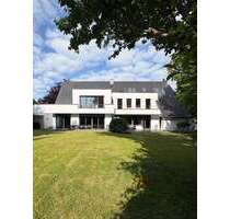 Haus zum Kaufen in Meerbusch 2.100.000,00 € 334 m²