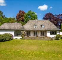 Haus zum Kaufen in Essen 2.190.000,00 € 540 m²