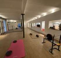 Halle in Düsseldorf 2.150,00 € 200 m²