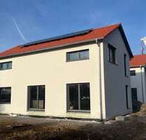 Haus zum Kaufen in Vöhringen 548.000,00 € 126.73 m²
