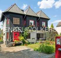Haus zum Kaufen in Bergisch Gladbach 945.000,00 € 316 m²