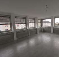 Wohnung zum Mieten in Düsseldorf 2.200,00 € 217 m²