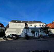 Haus zum Kaufen in Riederich 990.000,00 € 370 m²