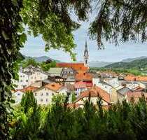 Haus zum Kaufen in Bad Tölz 1.400.000,00 € 340 m²