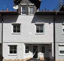 Haus zum Mieten in Rodenbach 2.100,00 € 233 m²