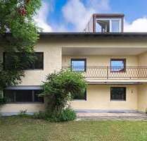 Haus zum Kaufen in Gröbenzell 1.600.000,00 € 271 m²