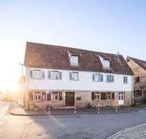 Haus zum Kaufen in Erlangen-Büchenbach 789.000,00 € 303 m²