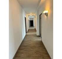 Büro in Freiburg 1.800,00 € 180 m²