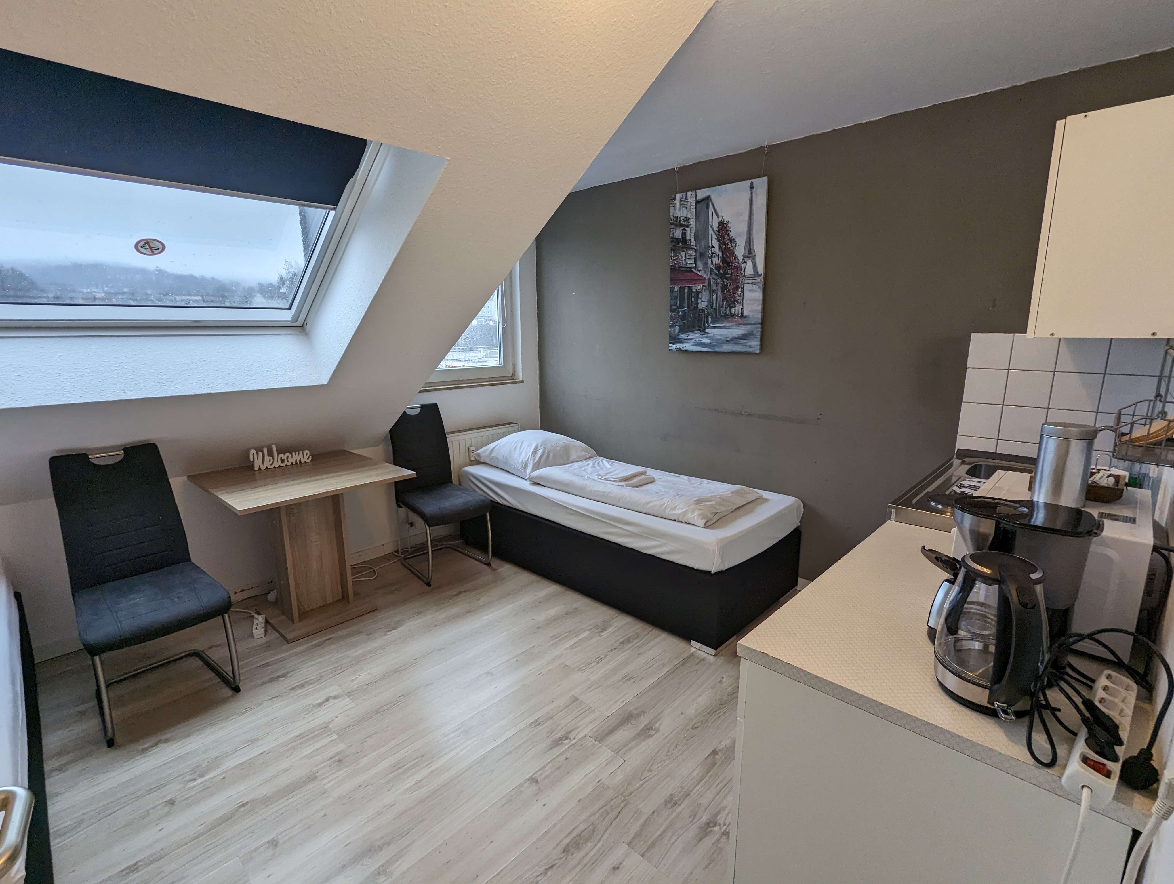 Wohnung zum Mieten in Wuppertal 560,00 € 23 m²