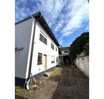 Haus zum Kaufen in Oberhausen-Rheinhausen 299.000,00 € 231.42 m²