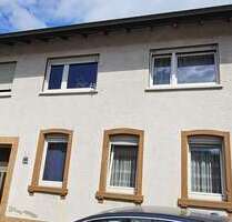 Haus zum Kaufen in Philippsburg 320.000,00 € 239 m²