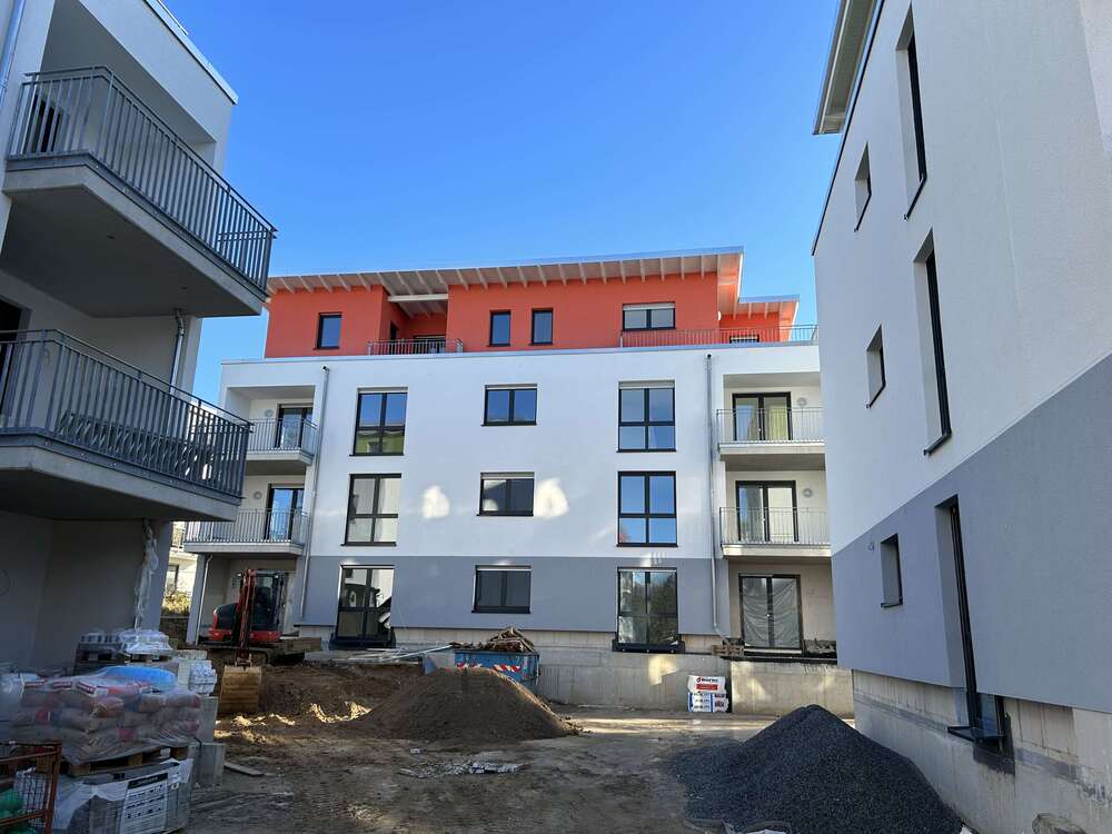 Wohnung zum Mieten in Bergisch Gladbach 1.552,65 € 103.51 m²