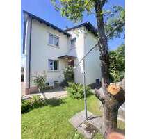 Haus zum Kaufen in Korntal-Münchingen 950.000,00 € 246 m²
