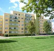 Wohnung zum Mieten in Halle 305,00 € 31.23 m²