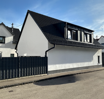 Haus zum Kaufen in Augsburg 1.035.000,00 € 214 m²