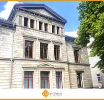 Büro in Göttingen 2.496,00 € 192 m²