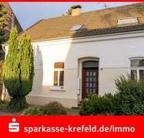 Haus zum Kaufen in Krefeld 380.000,00 € 220 m²