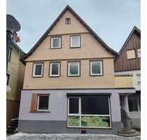 Haus zum Kaufen in Bad Wildbad im Schwarzwald Calmbach 240.000,00 € 279.07 m² - Bad Wildbad im Schwarzwald / Calmbach