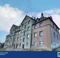 Haus zum Kaufen in Klingenthal 92.000,00 € 832 m²