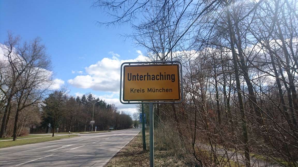 Grundstück zu verkaufen in Unterhaching 1.880.000,00 € 858 m²